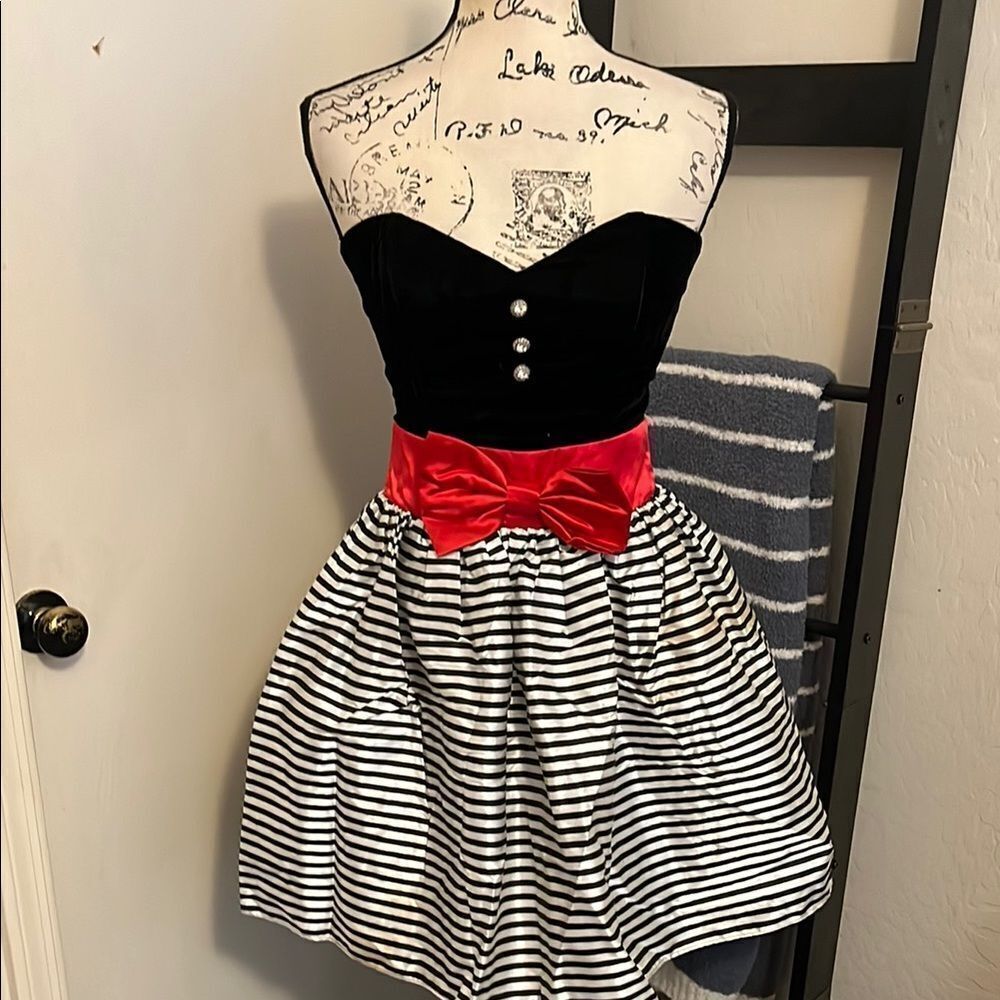 Vintage Gunne Sax Strapless Black White Striped Dress Red Bow Dress Brand New